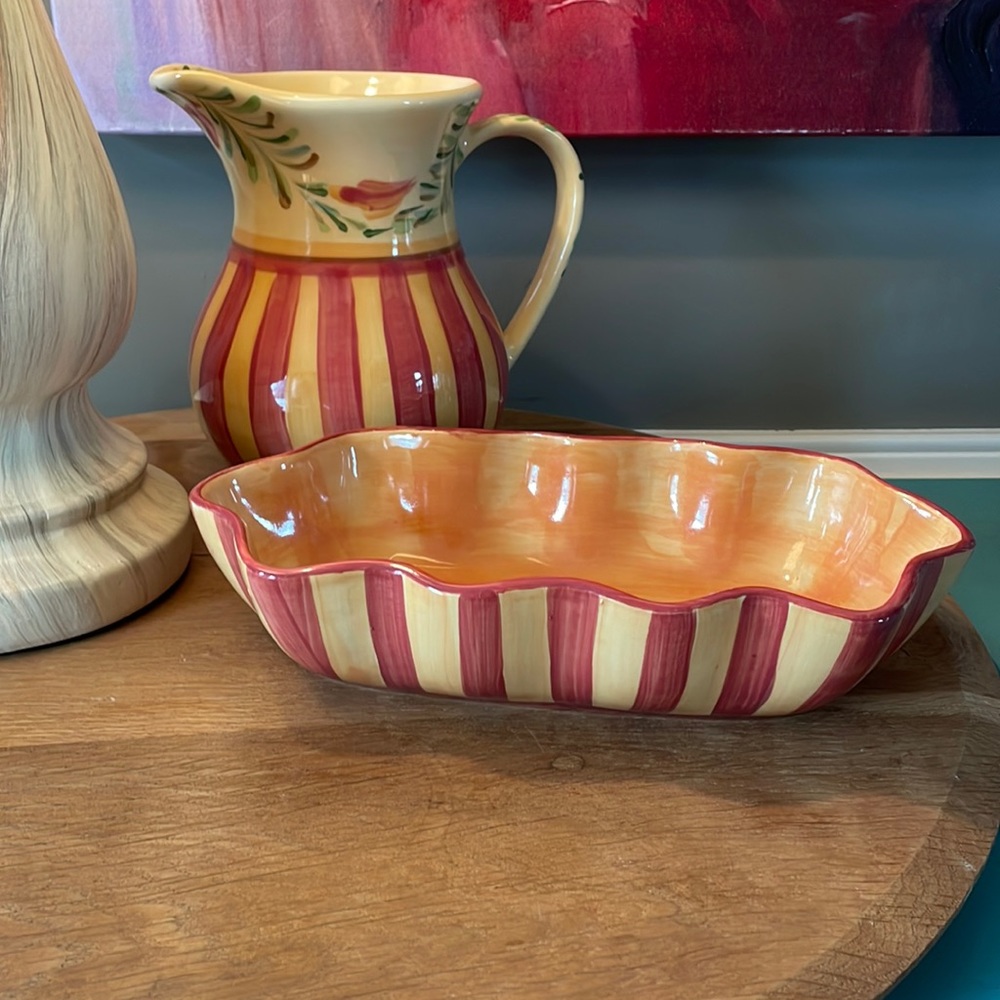 Vintage Southern Living at Home by Gail Pittman. Water Pitcher and unique Bowl
